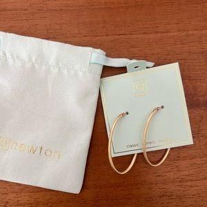 E Newton Gold oval hoops. New with tags